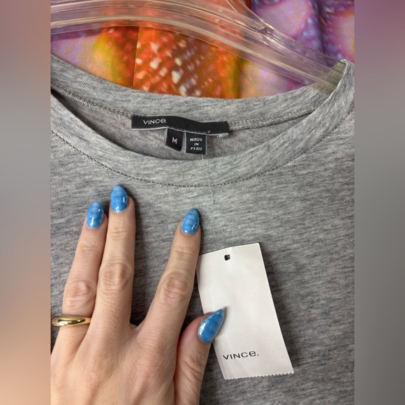 Vince ✨ Gray Long Sleeve Women's Top 🩶 NWT - Picture 2 of 3